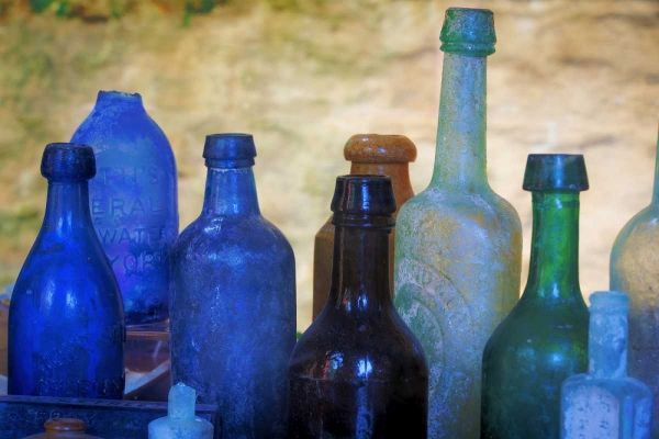 SC, Charleston Old bottles from slave quarters
